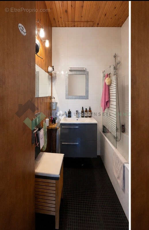 Appartement à MAISONS-ALFORT