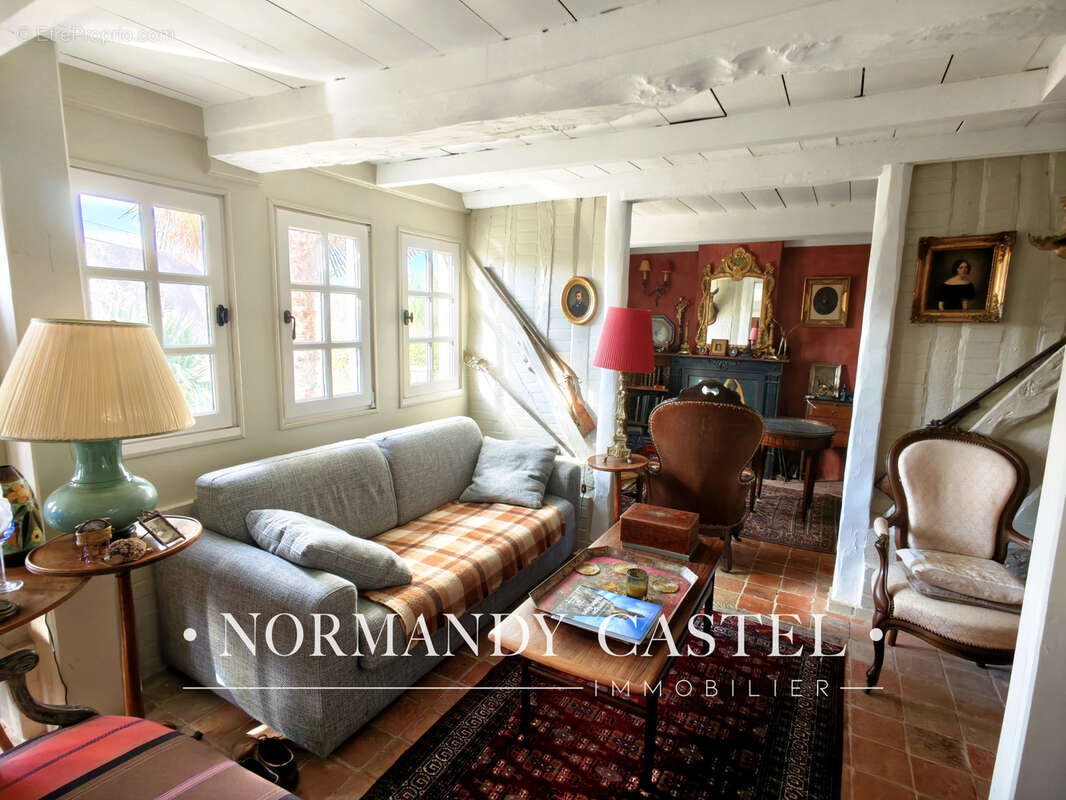 Maison à PUTOT-EN-AUGE