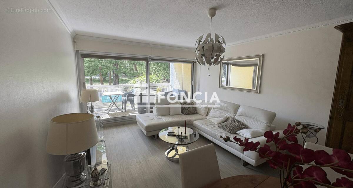 Appartement à LE BOUSCAT