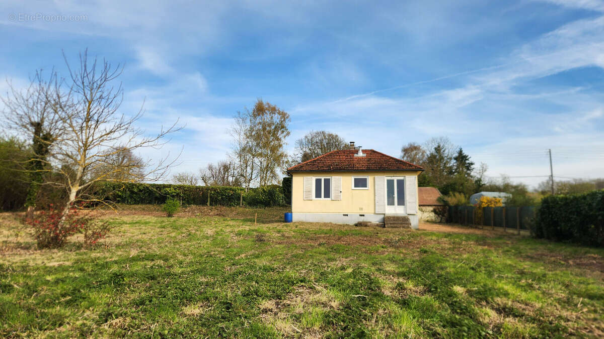 Maison à CHATEAUNEUF-EN-THYMERAIS