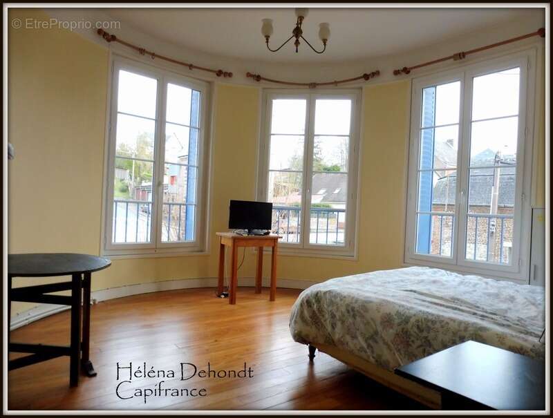 Maison à NEUFCHATEL-EN-BRAY