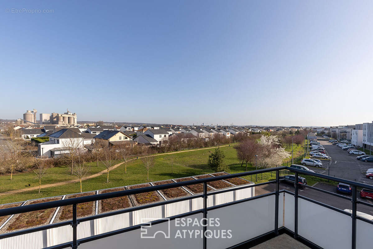 Appartement à AMNEVILLE