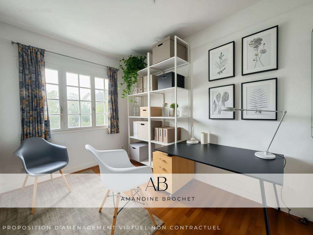 Maison à MARNES-LA-COQUETTE