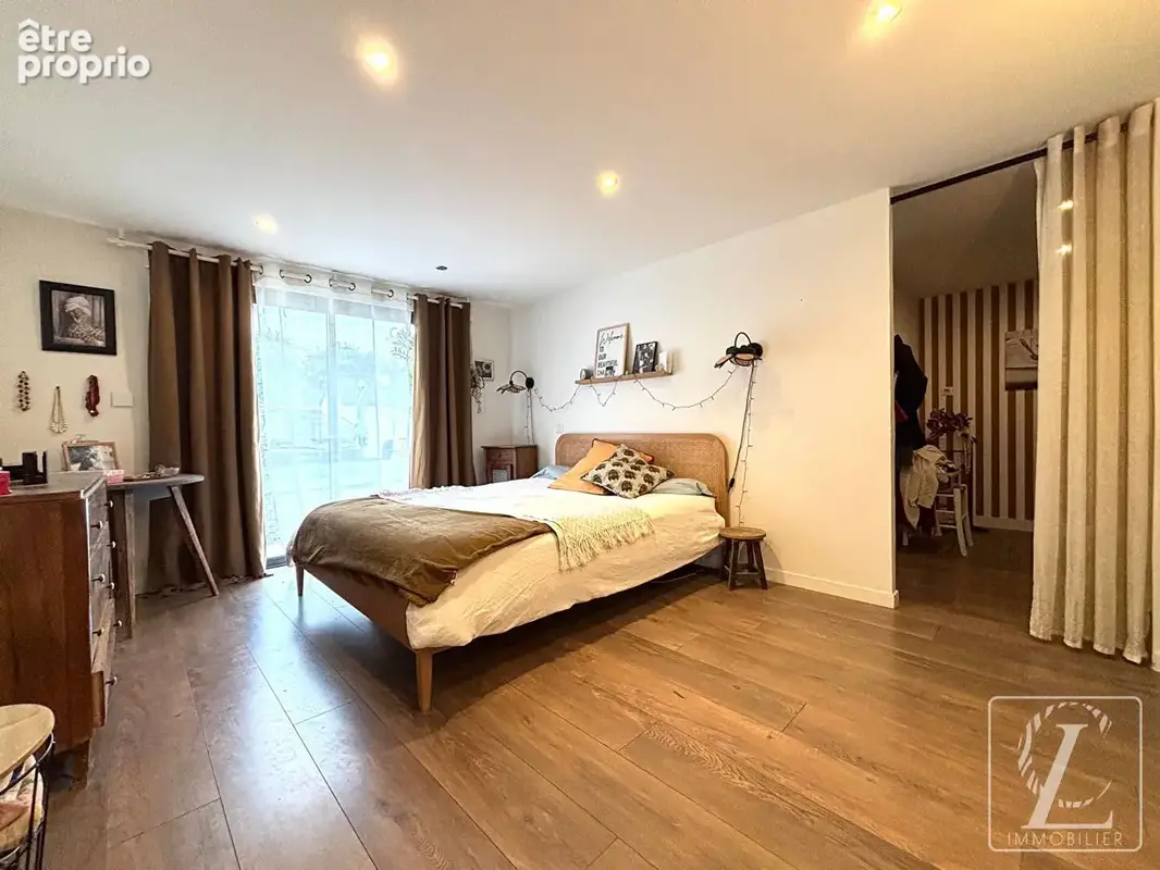 PLANGUENOUAL : Maison rénovée 6 pièces 175 m2 (env) - photo 11