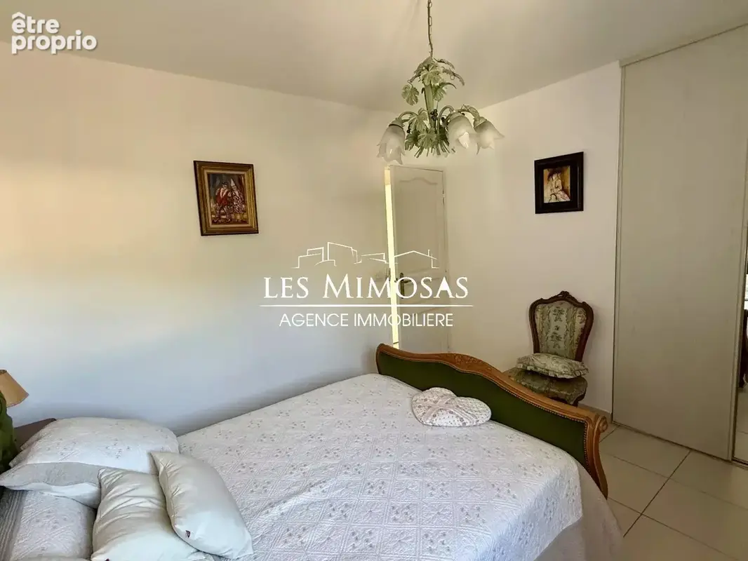Fréjus – villa avec studio indépendant - garage - photo 30