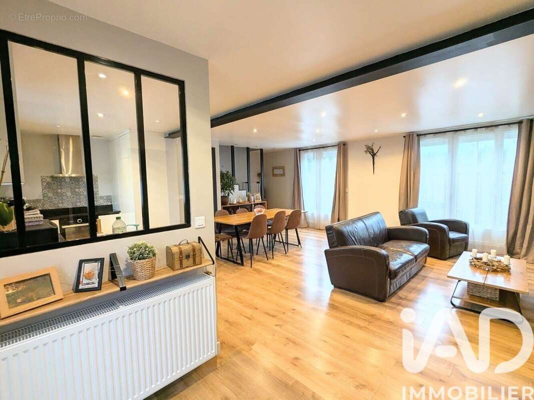 Photo 6 - Maison à BRIE-COMTE-ROBERT