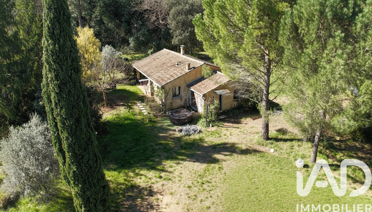 Photo 1 - Maison à LA ROQUE-SUR-CEZE