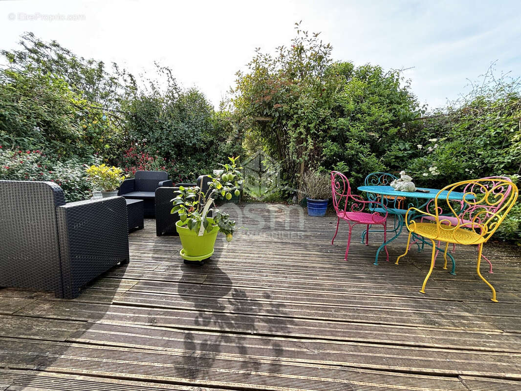 Maison à NOYANT-DE-TOURAINE