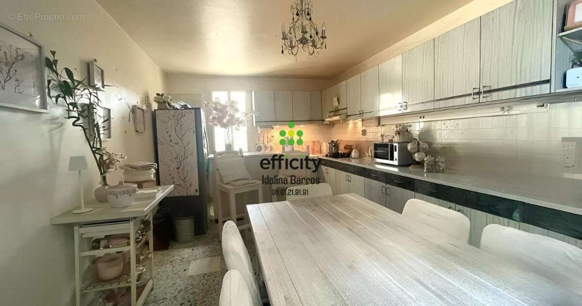 Maison 158 m² à Mouthiers-Sur-Boeme  - photo 5
