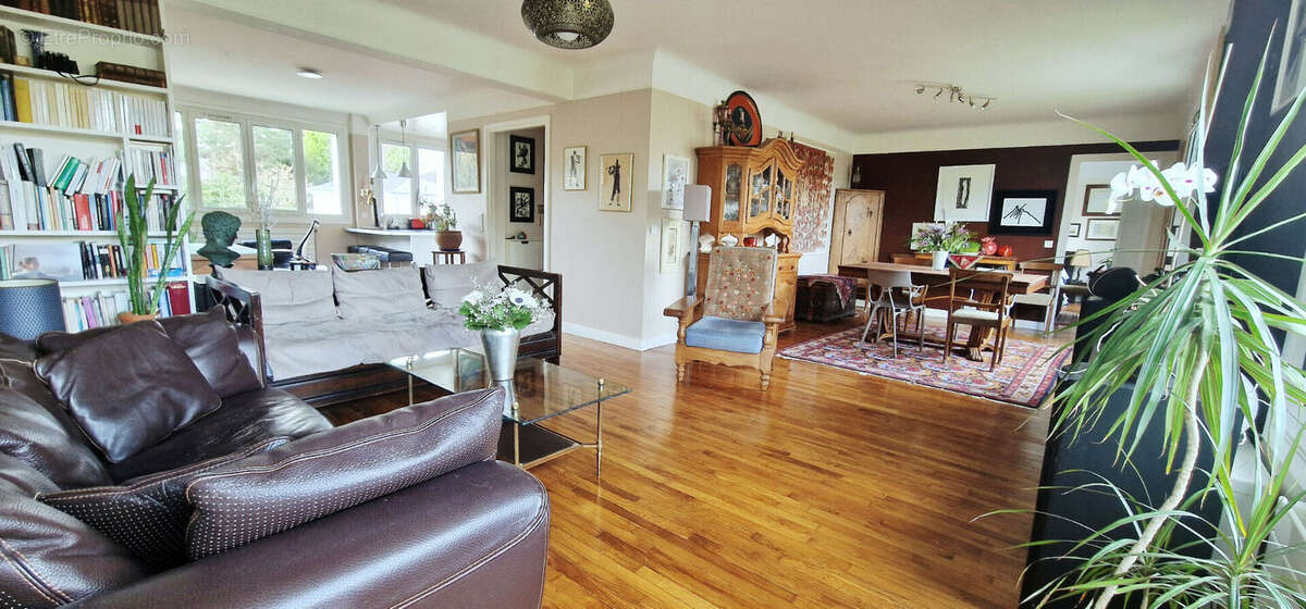 Appartement à SEVRES