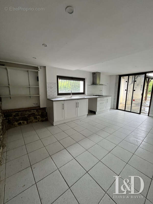 Maison 150 m² à Baigts-De-Bearn  - photo 3
