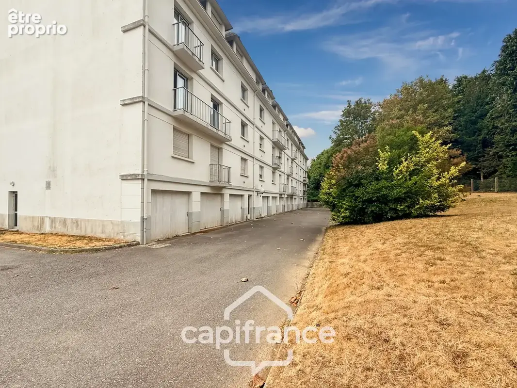 À VENDRE PONTIVY – Appartement rénové de plus de 73 m² au dernier étage, à 500 m du centre-ville - photo 23