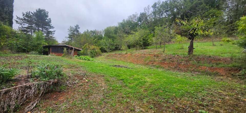 Terrain à PUYGOUZON