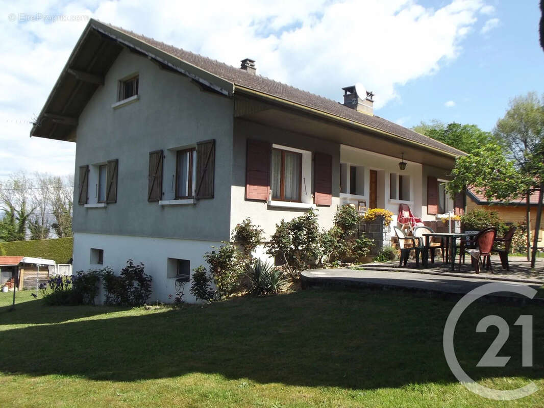 Maison à MAXILLY-SUR-LEMAN