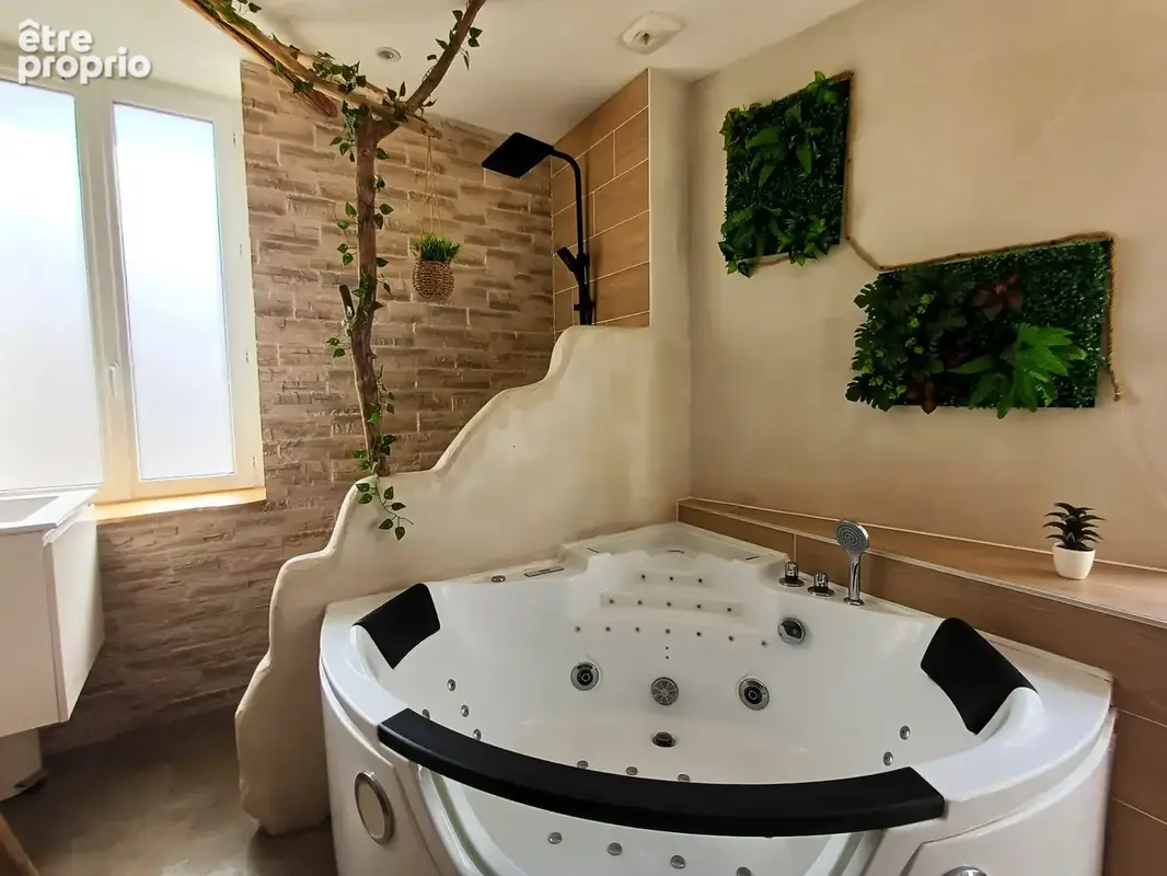 Studio entièrement rénové et meublé 24 m2 type love room - photo 6