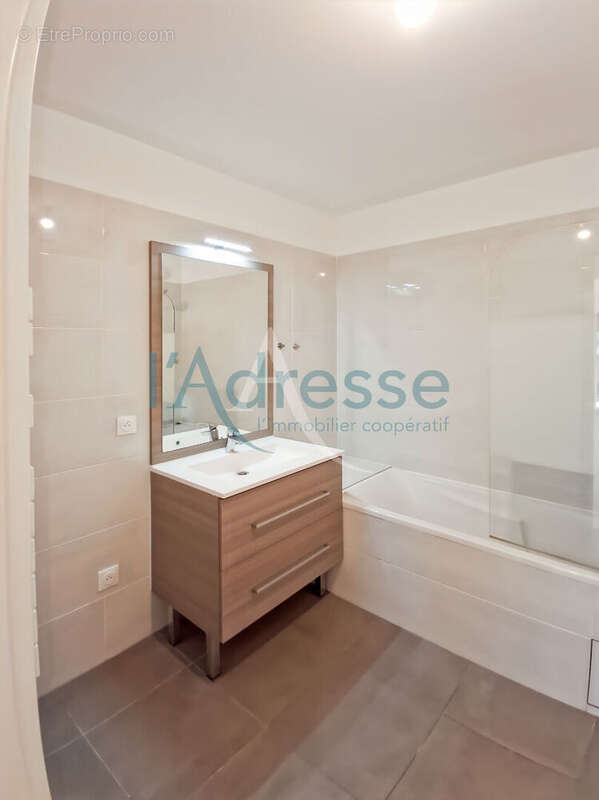 RUEIL-MALMAISON Plateau -belles prestations pour cet appartement S/O - photo 6