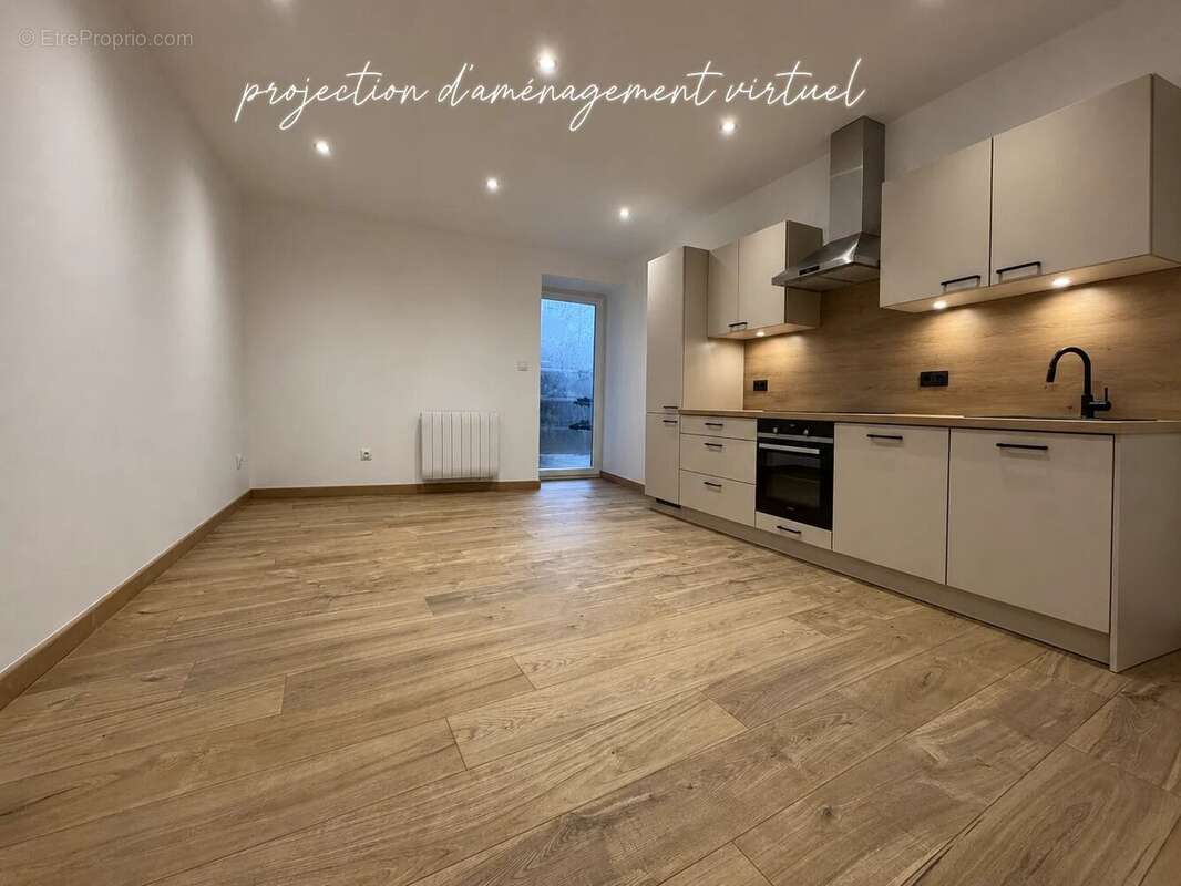 Maison à NEUFCHEF