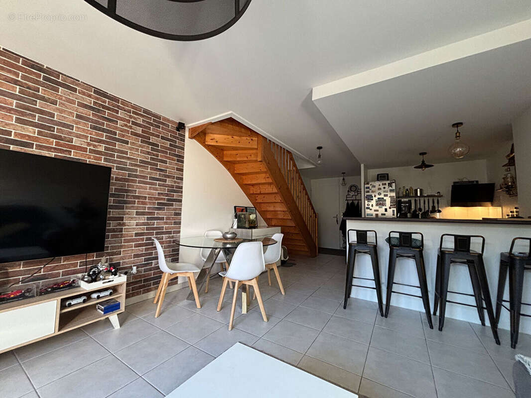 Maison à GUJAN-MESTRAS