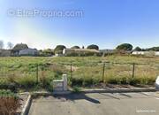 Terrain à ORNAISONS