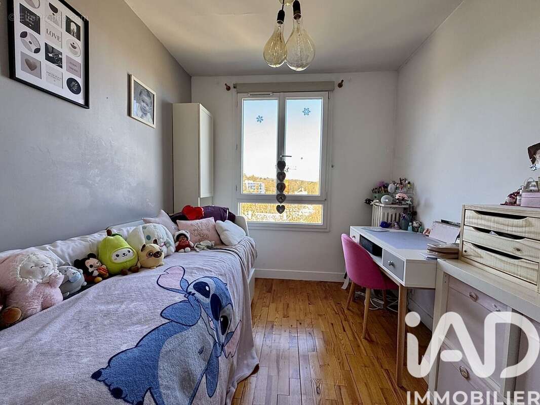 Photo 9 - Appartement à RUEIL-MALMAISON