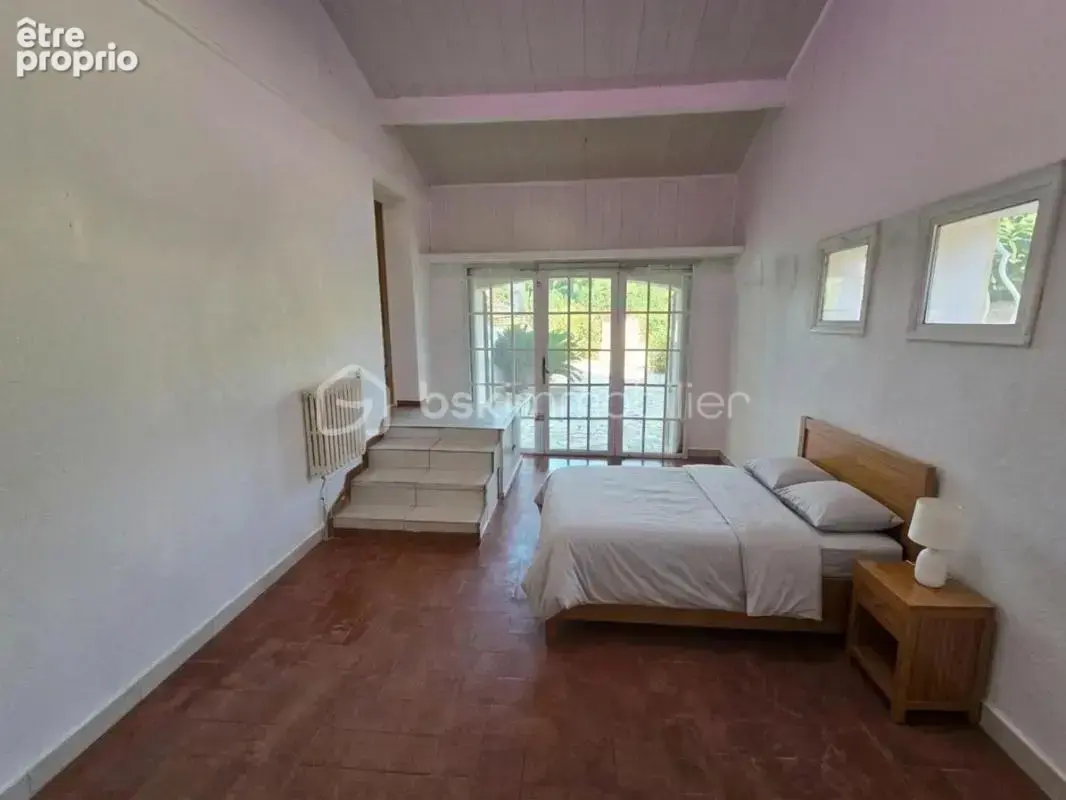 A saisir, Quartier recherché de St Jean – Maison d'Architecte 5 pièces, 3 chambres – 140 m² - Terrain 895m² - Annexes, cuisine d - photo 20