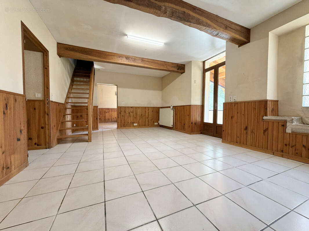 Maison à SAINT-SYLVESTRE-SUR-LOT
