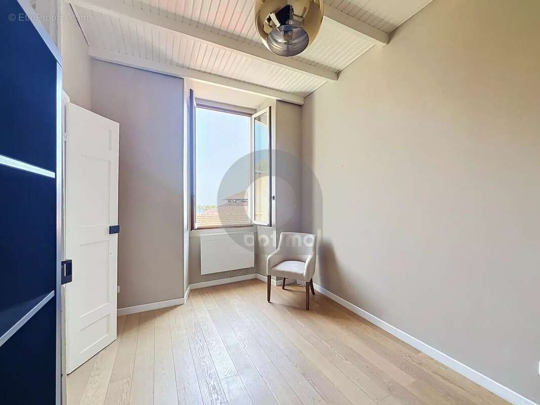 Appartement lumineux avec vue mer à Menton - photo 16