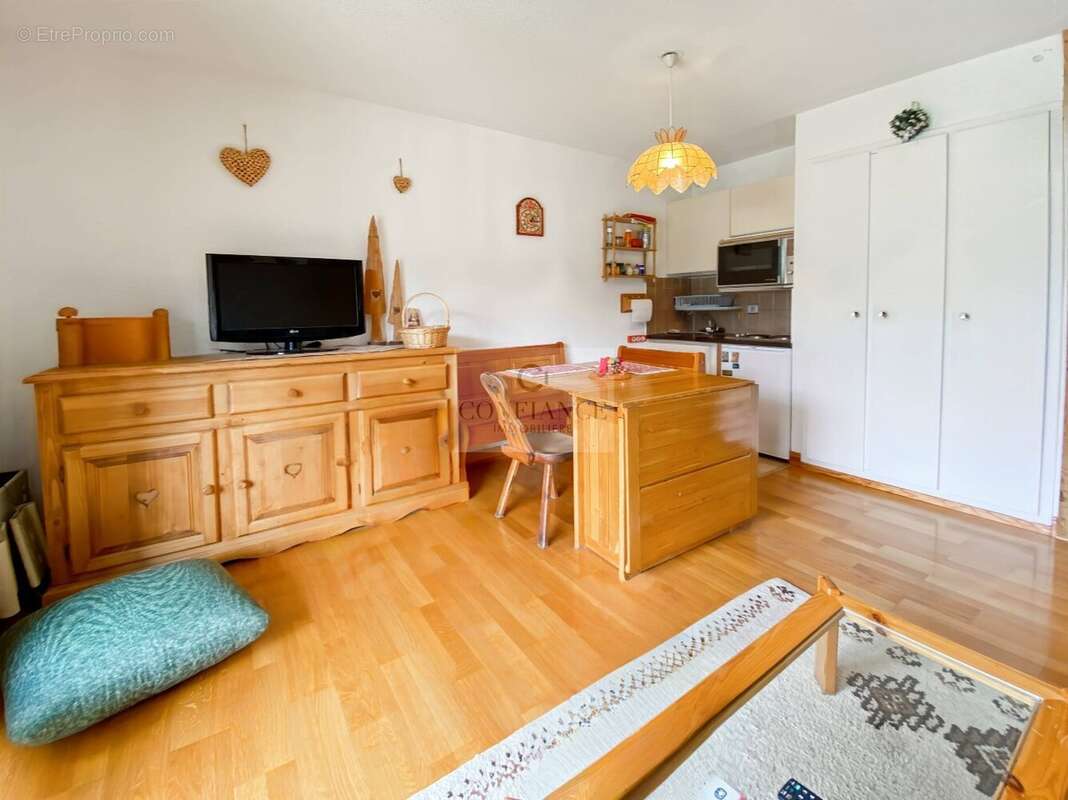 Appartement à SAINT-ETIENNE-DE-TINEE