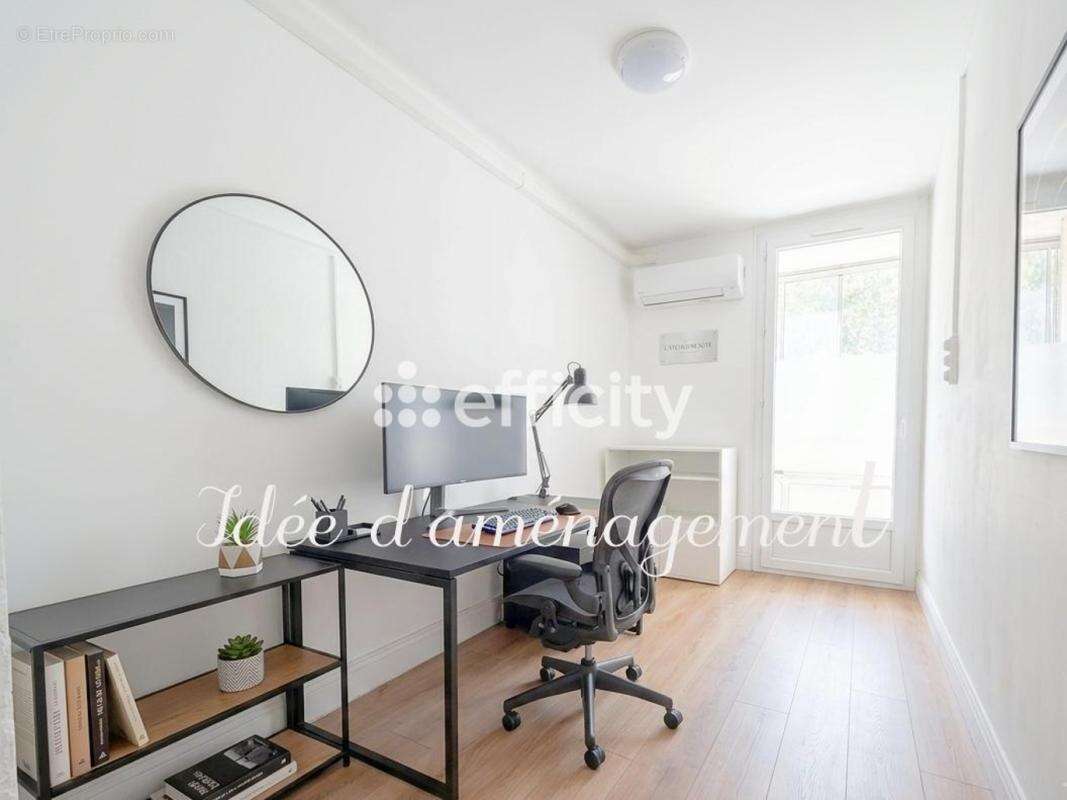 Appartement à MARSEILLE-12E