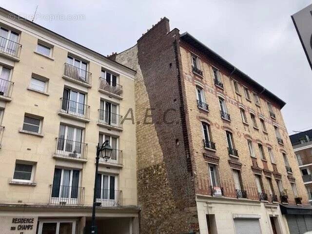 Appartement à ASNIERES-SUR-SEINE