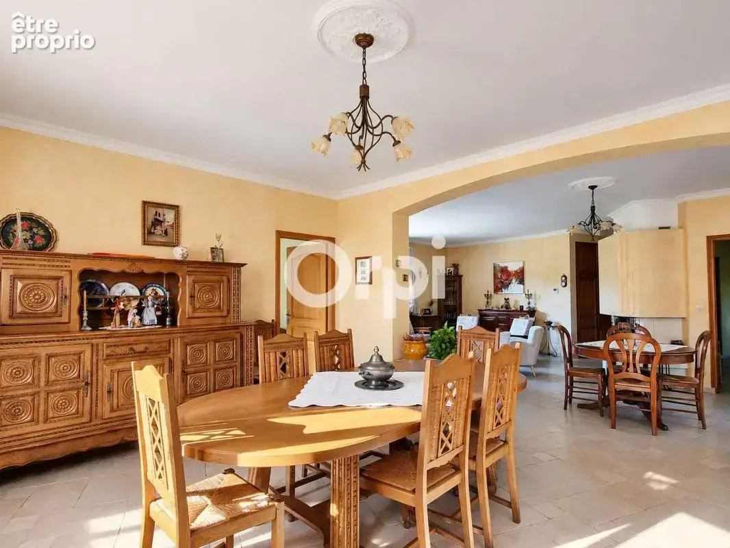 Saint-Christol-lès-Alès – Villa de 247 m² – 6 chambres  Vue Cévennes - photo 9