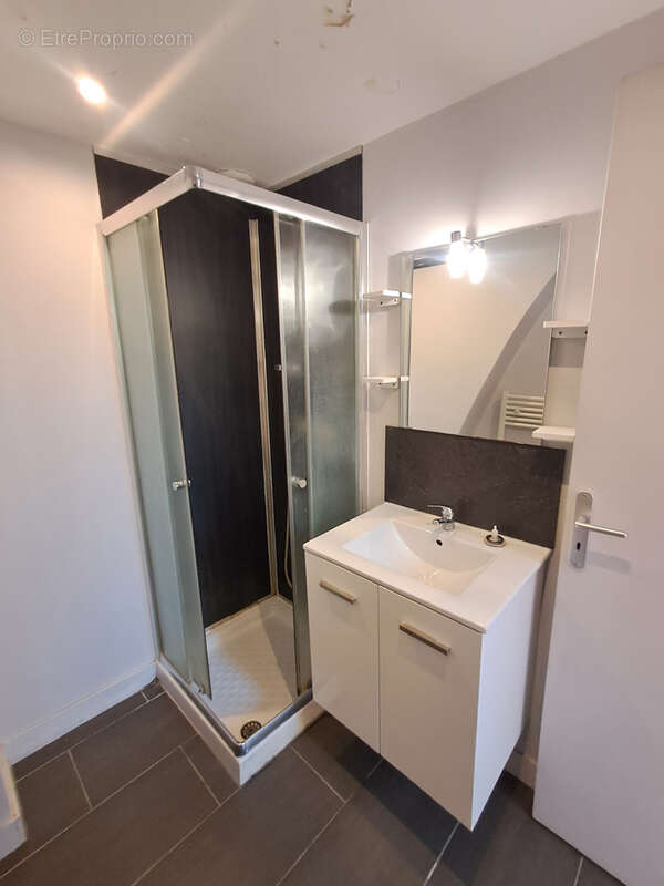 Appartement à PAULHE