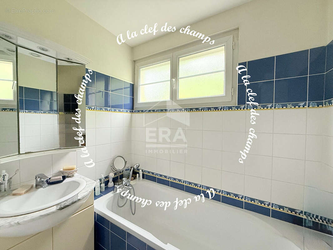 Maison à GIF-SUR-YVETTE