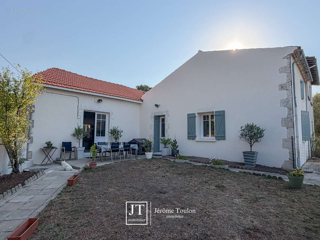 Maison à SAINT-PALAIS-SUR-MER