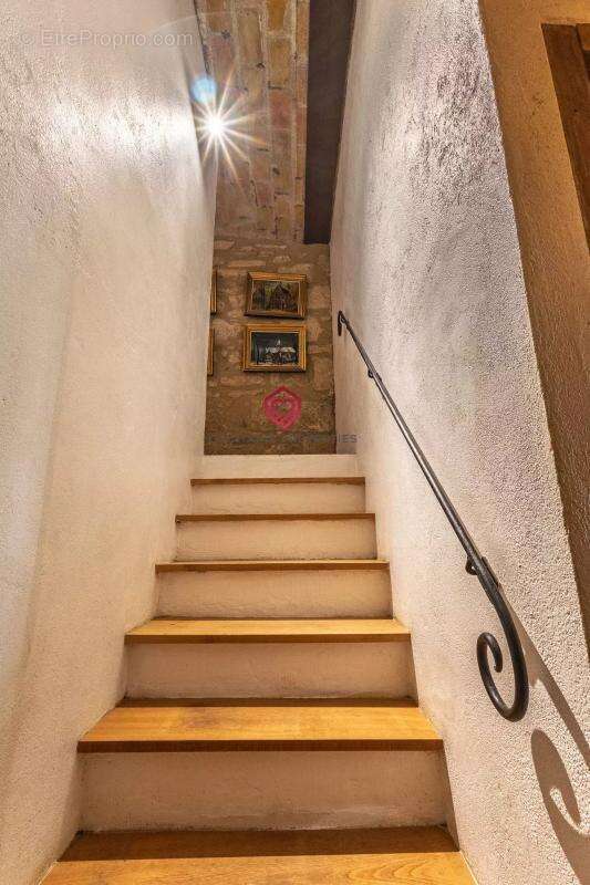 Appartement à LAGARDE