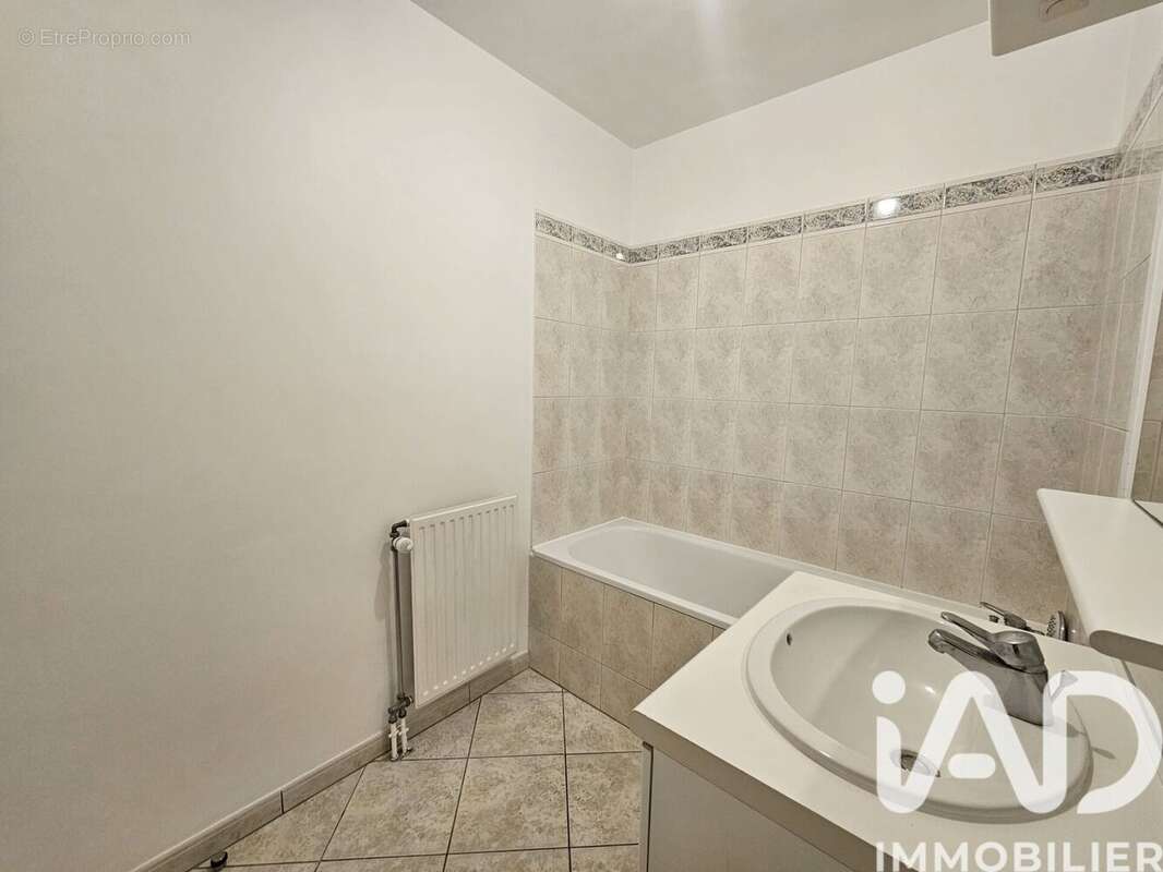 Photo 9 - Appartement à VILLIERS-SUR-MARNE