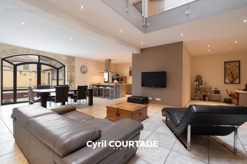 Beauvoisin, Dpt Gard (30), Maison en pierre de 236m² avec dépendance et piscine - Jardin de 247m² - photo 6