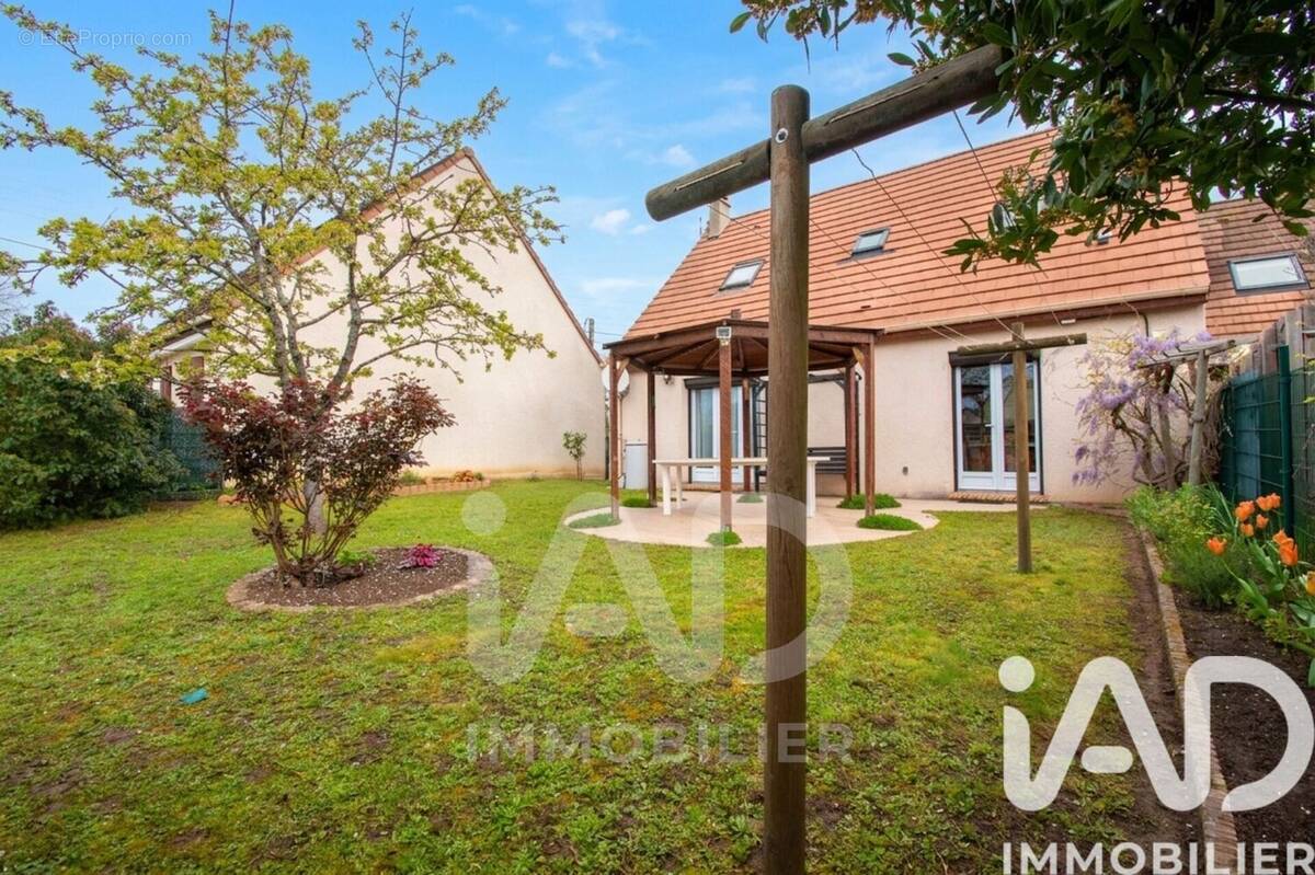 Photo 1 - Maison à EPONE