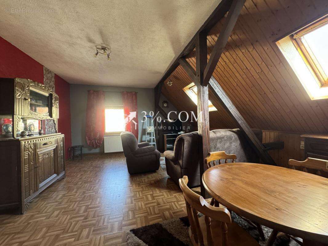 Maison à DOSSENHEIM-SUR-ZINSEL