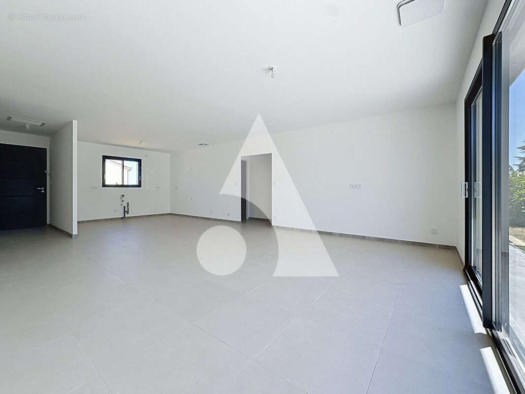 Maison Lescure D Albigeois 4 pièce(s) 109 m2 - photo 5