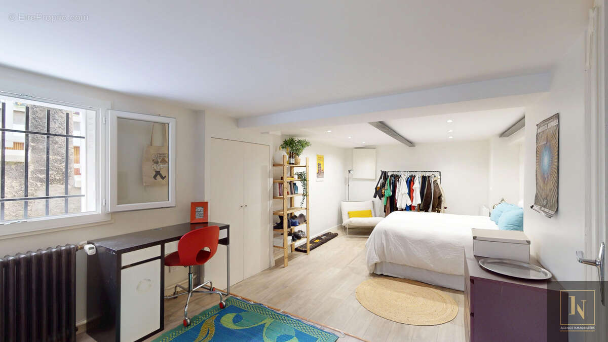 Maison à PARIS-19E