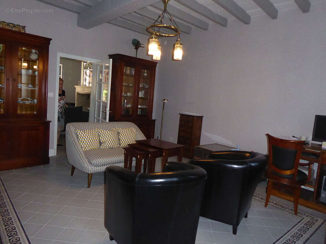 Maison à MONTPON-MENESTEROL