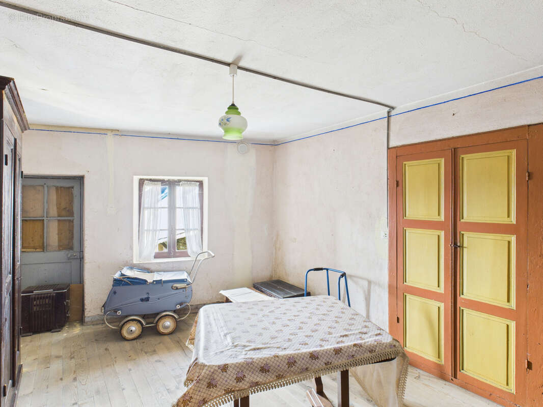 Maison à VEREL-PRAGONDRAN