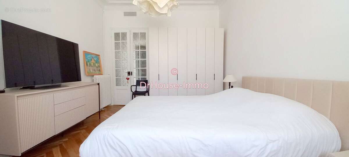 Appartement 76 m² à Nice  - photo 17