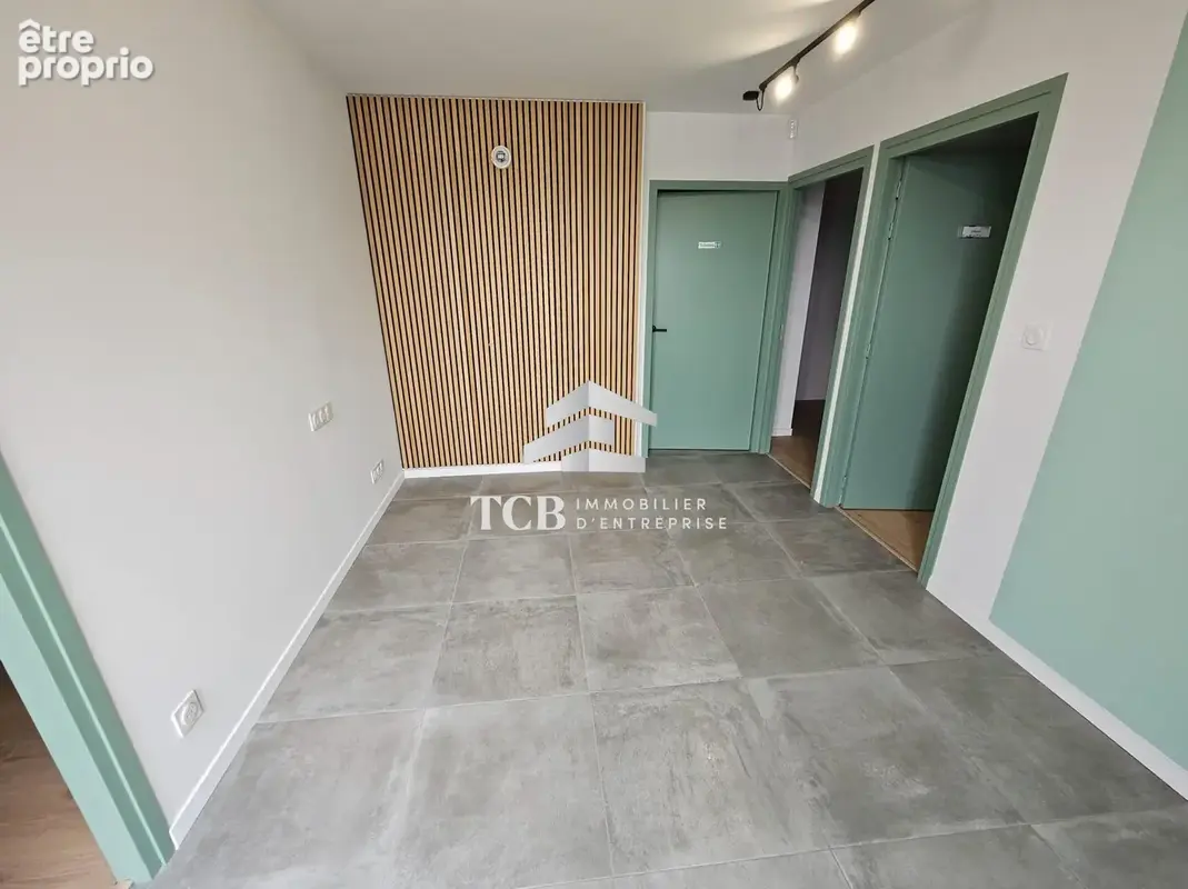 Commerce 380 m² à vendre à Cordemais (44360) - photo 6