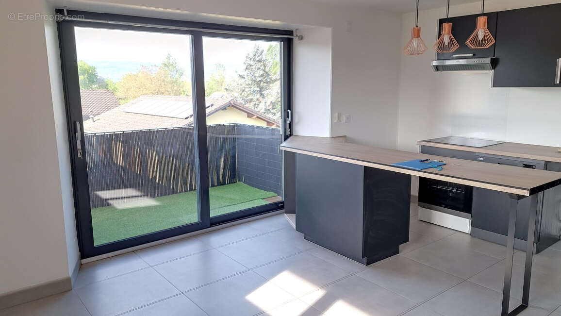 Contamine-Sur-Arve : appartement avec balcon à vendre - photo 2