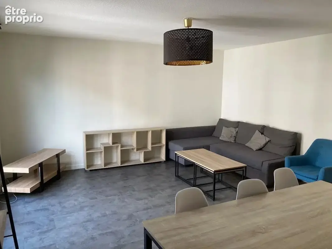 Appartement T3 de 70 m2 avec balcon, parking et cave - photo 2