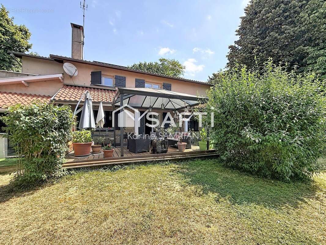 Maison 207 m² à Garidech  - photo 9