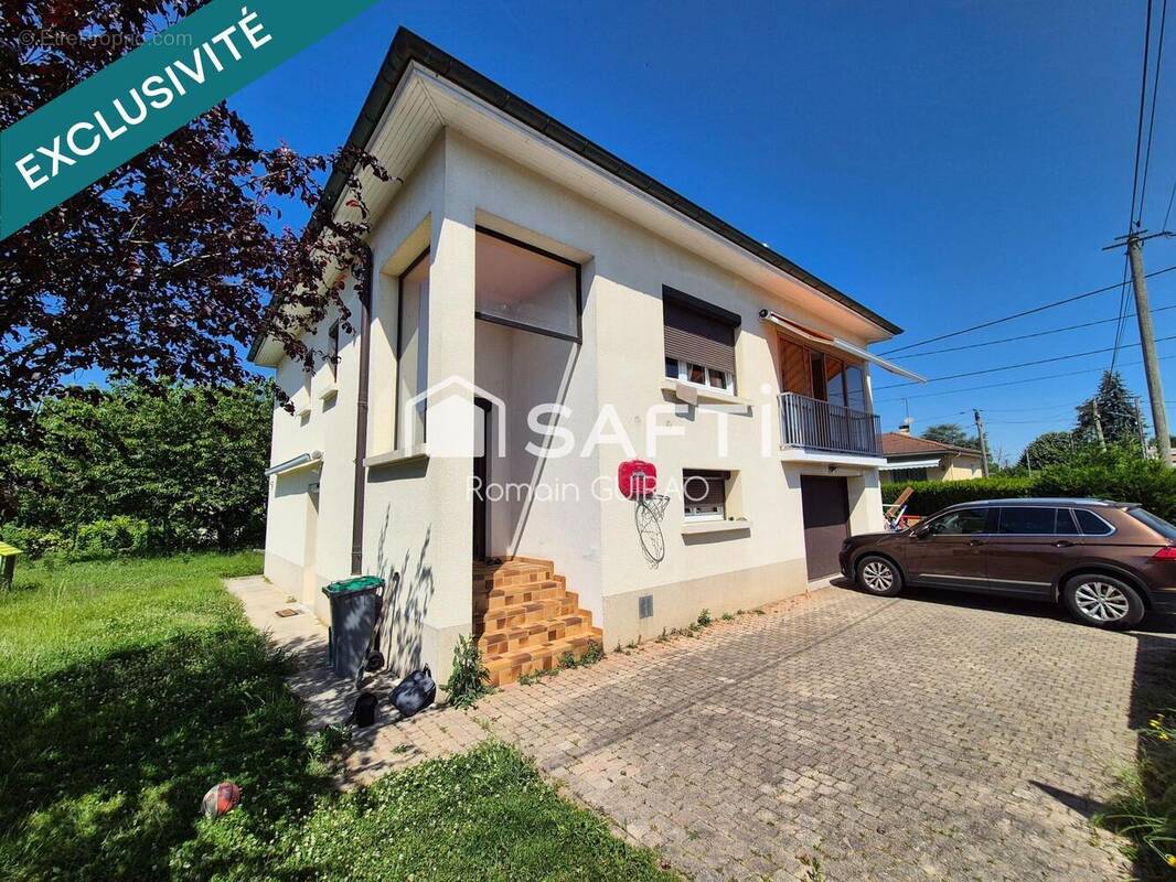 Photo 1 - Maison à SAINT-DENIS-LES-BOURG