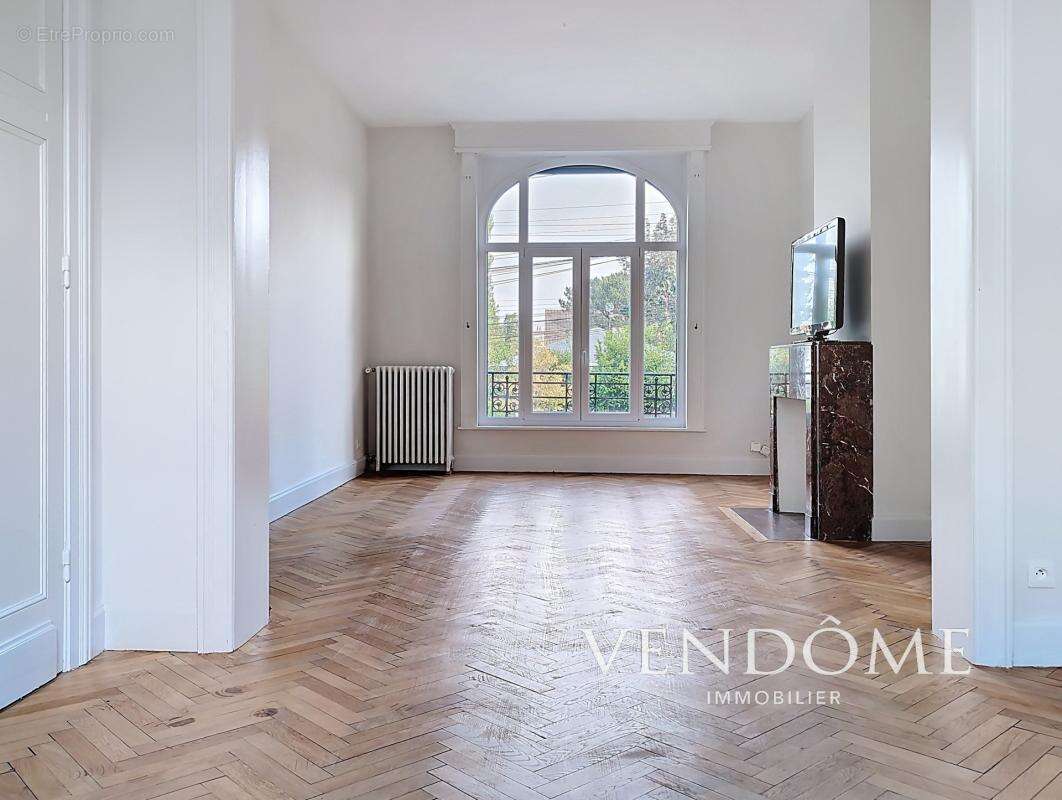 Maison à MARCQ-EN-BAROEUL